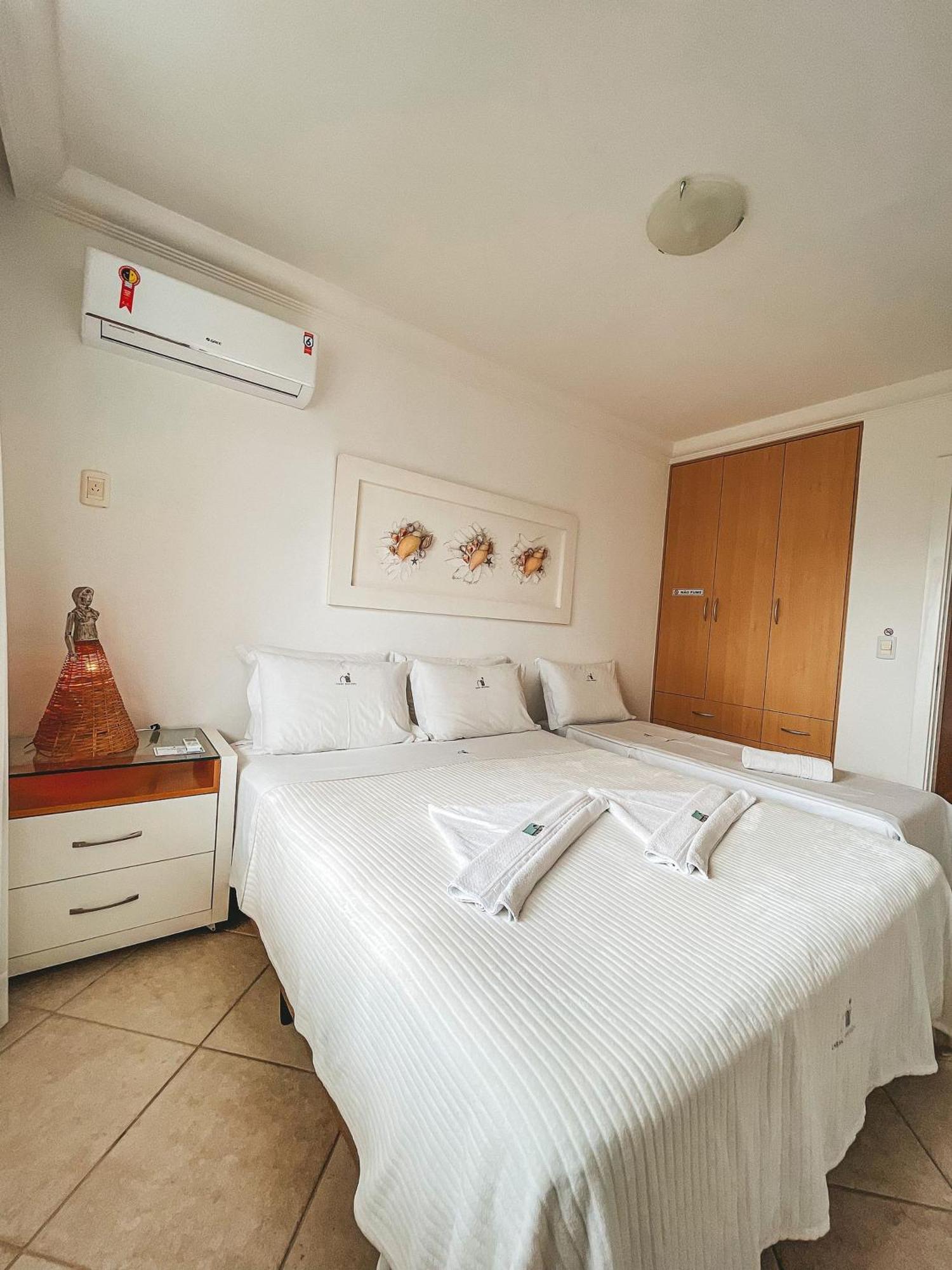 Casa Do Artista A 60M Do Mar, Piscina, 4 Quartos ボンビーニャス エクステリア 写真