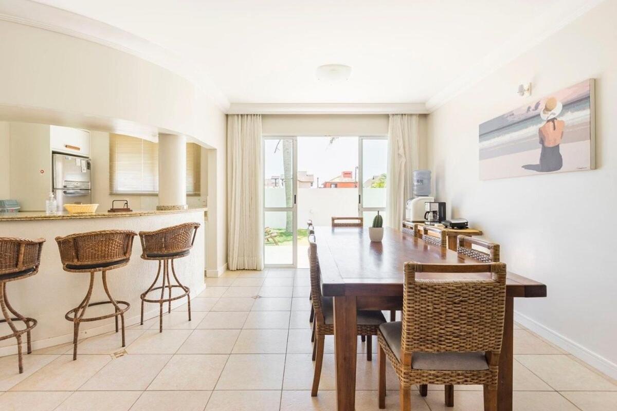 Casa Do Artista A 60M Do Mar, Piscina, 4 Quartos ボンビーニャス エクステリア 写真
